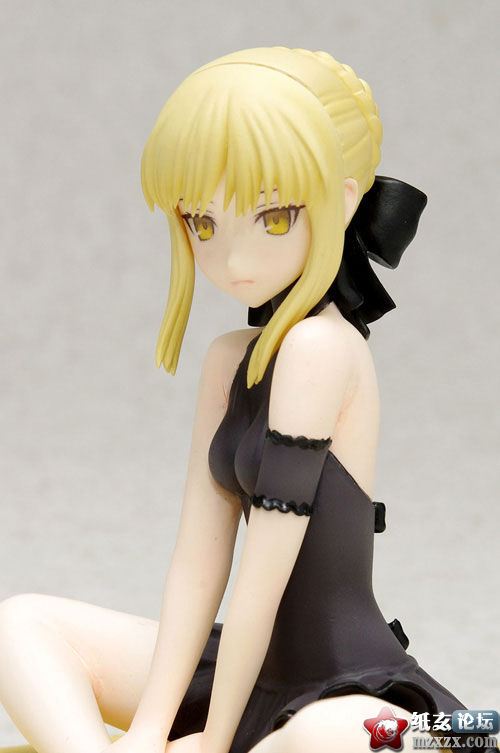 FIG-MOE-5988_06.jpg