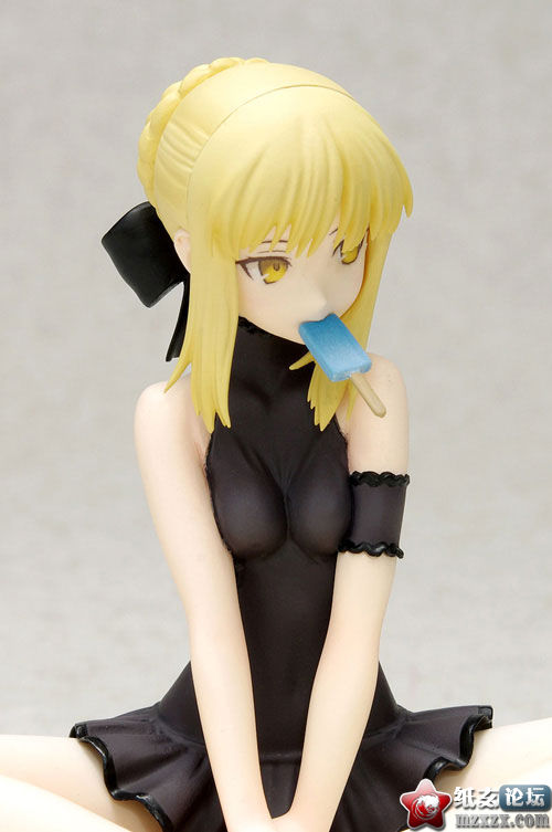 FIG-MOE-5988_04.jpg