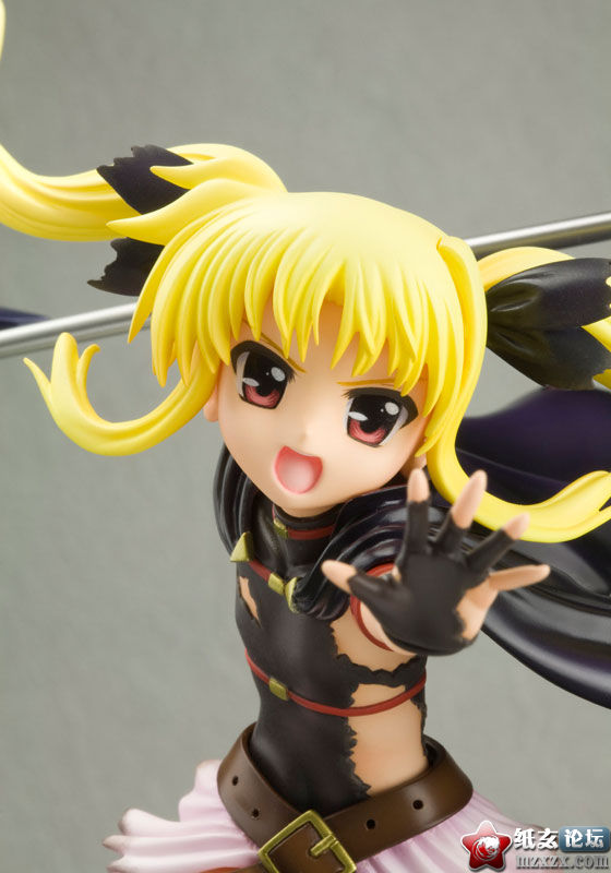 FIG-MOE-6752_05.jpg