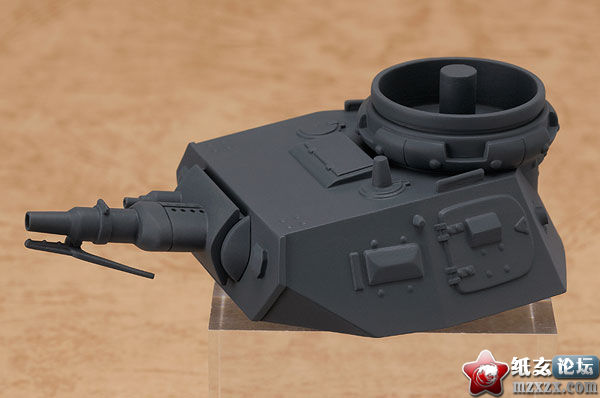 FIG-MOE-8345_04.jpg