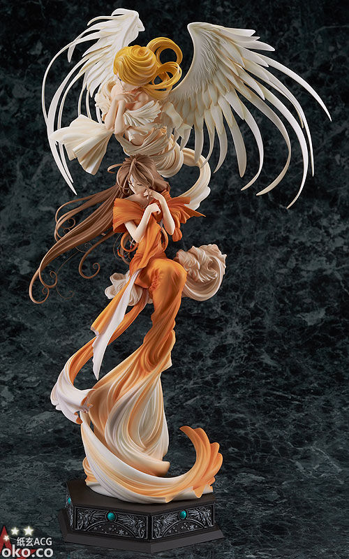 FIG-MOE-8628_02.jpg