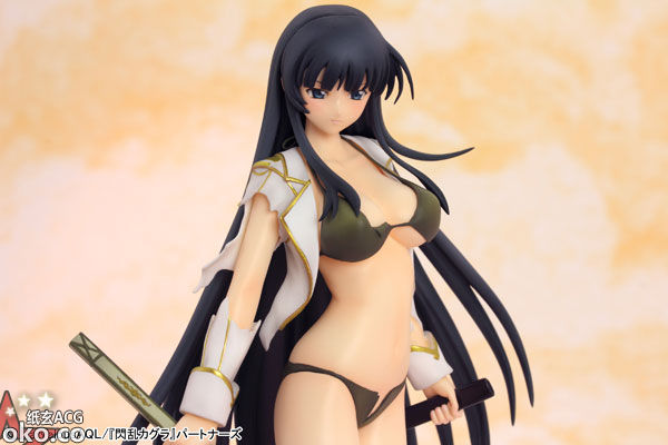 FIGURE-000053_07.jpg
