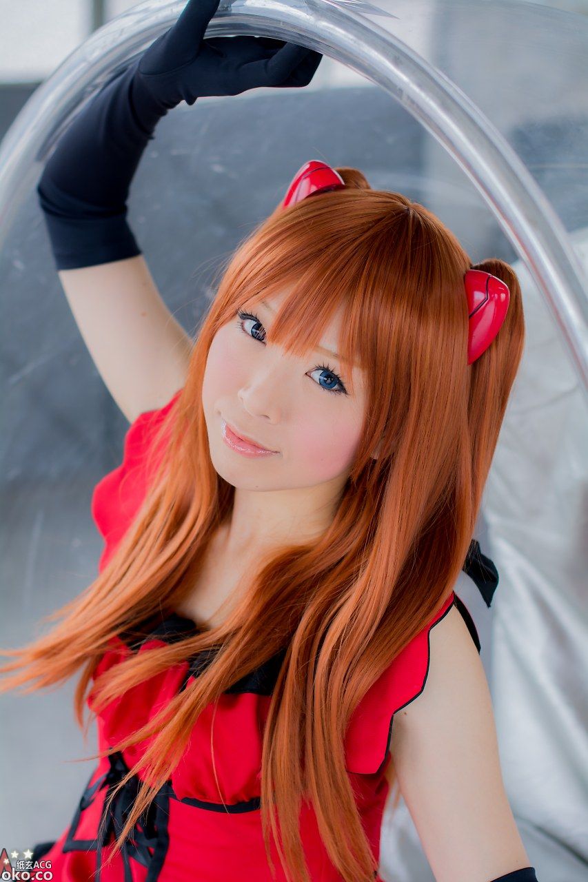01_Asuka_RedDress_001.jpg