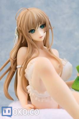 FIGURE-006740_07.jpg
