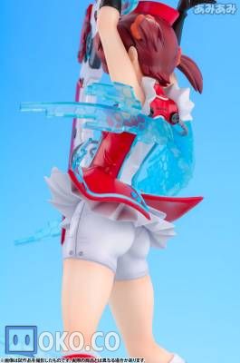 FIGURE-004745_14.jpg