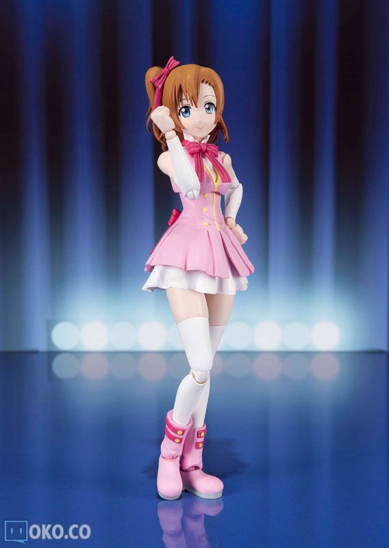 FIGURE-008121_05.jpg