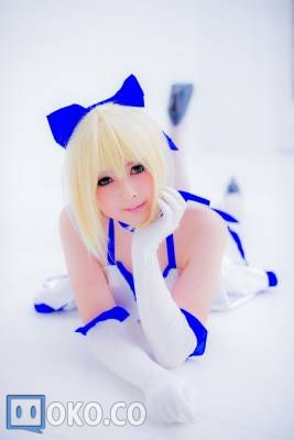 001_Saber_LilyDress_Maron_020.jpg