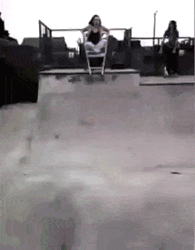 aKg7O16_460sa_v1.gif