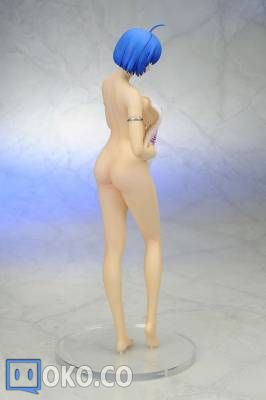 FIGURE-009351_04.jpg