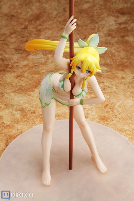 FIGURE-013675_05.jpg