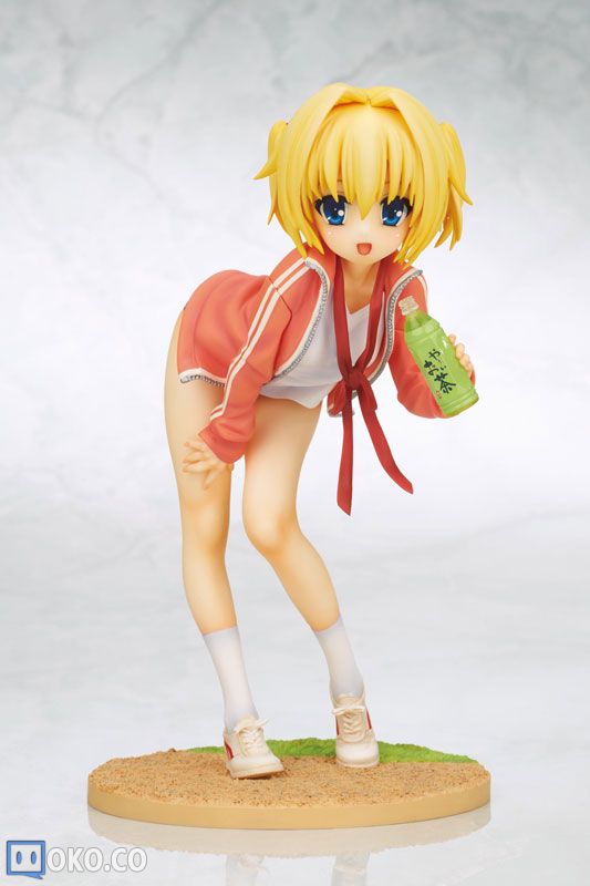 FIGURE-014587_01.jpg