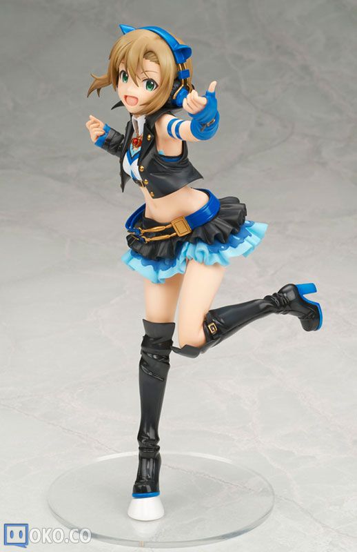 FIGURE-017383_04.jpg