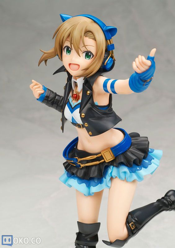 FIGURE-017383_06.jpg