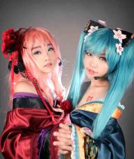 【Miyuko+Tomia】各种音COS。初音，巡音。
